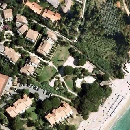 Anse De Pramousquier Le Lavandou